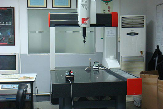 Plastic Injection Molding equipment
