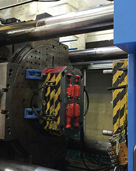Handle1-2K-injection-molding3