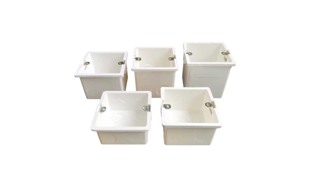What are the advantages of the insert molding process over thermoforming process